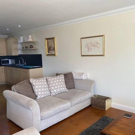 Spacious 2 Bedroom Apartment Клиторпс Экстерьер фото
